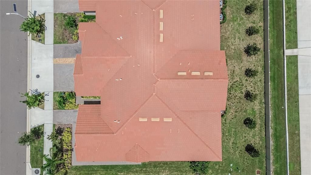 На продажу: $265,000 (2 спален, 2 ванн, 1744 Квадратных фут)