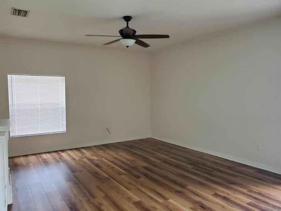 En Venta: $359,900 (6 camas, 3 baños, 2992 Pies cuadrados)