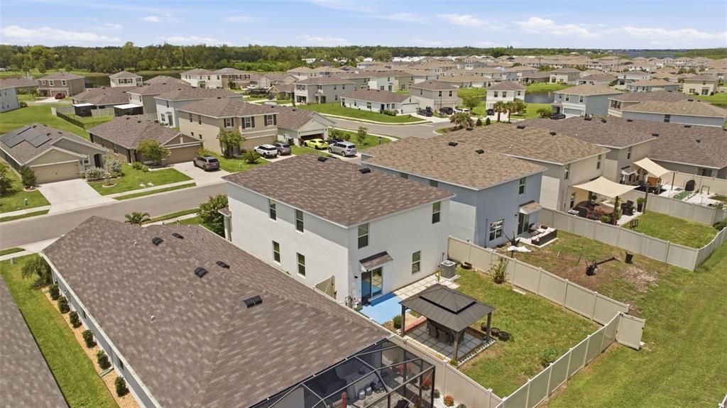 For Sale: $379,900 (5 beds, 3 baths, 2428 Square Feet)
