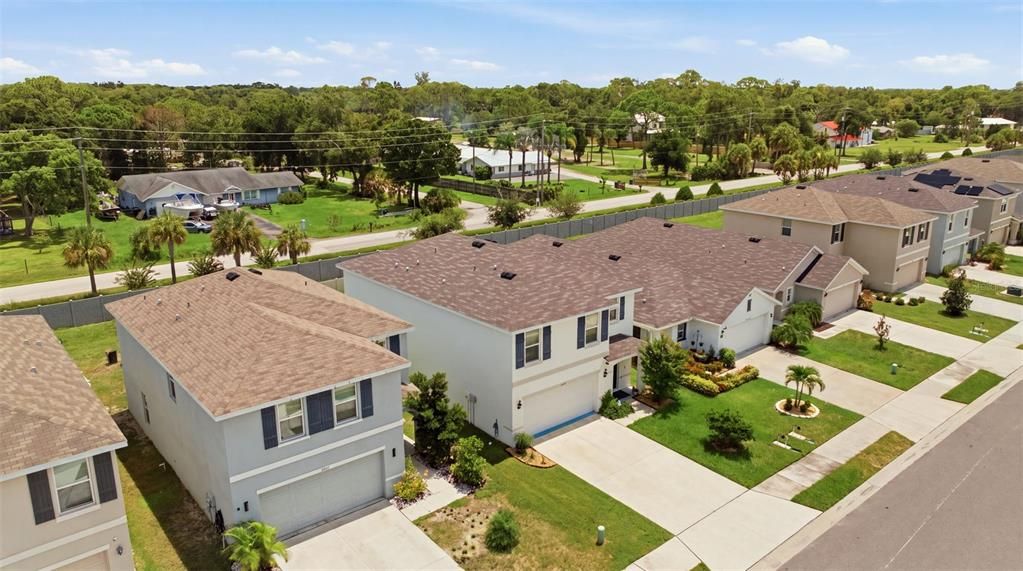 For Sale: $379,900 (5 beds, 3 baths, 2428 Square Feet)