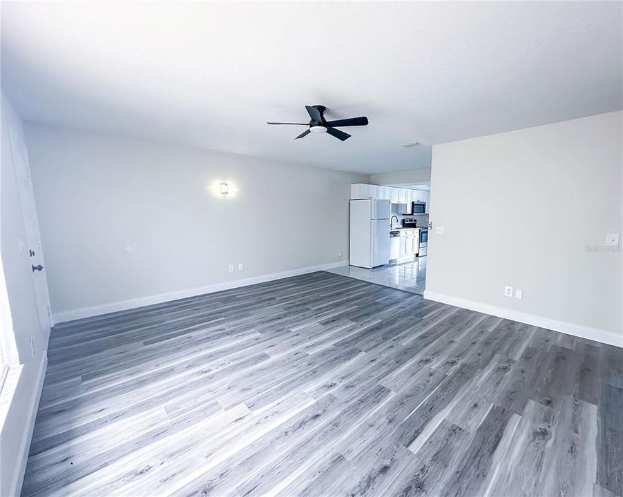For Sale: $240,000 (2 beds, 2 baths, 1200 Square Feet)