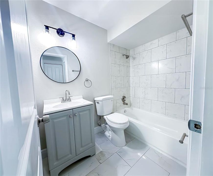 For Sale: $240,000 (2 beds, 2 baths, 1200 Square Feet)