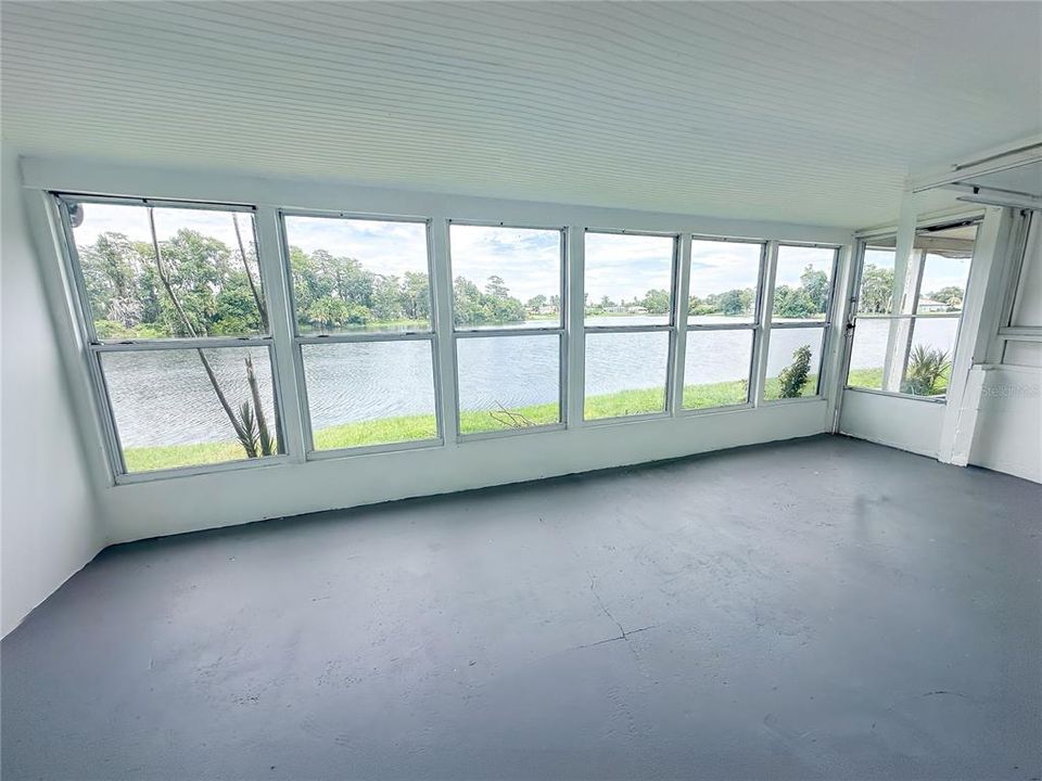 For Sale: $240,000 (2 beds, 2 baths, 1200 Square Feet)