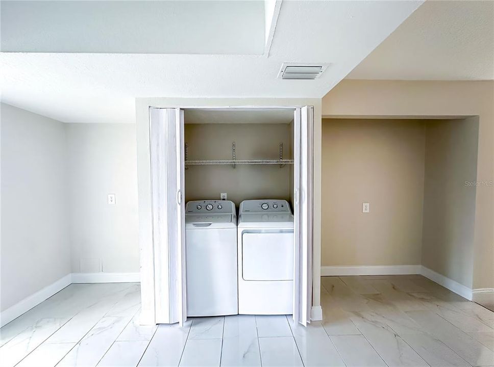 For Sale: $240,000 (2 beds, 2 baths, 1200 Square Feet)