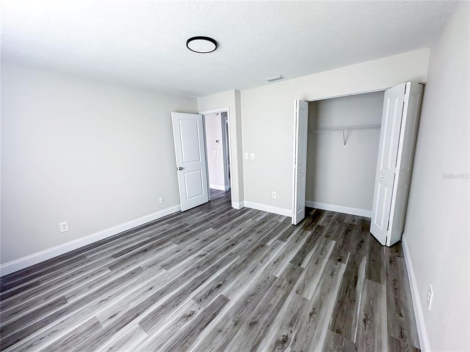 For Sale: $240,000 (2 beds, 2 baths, 1200 Square Feet)