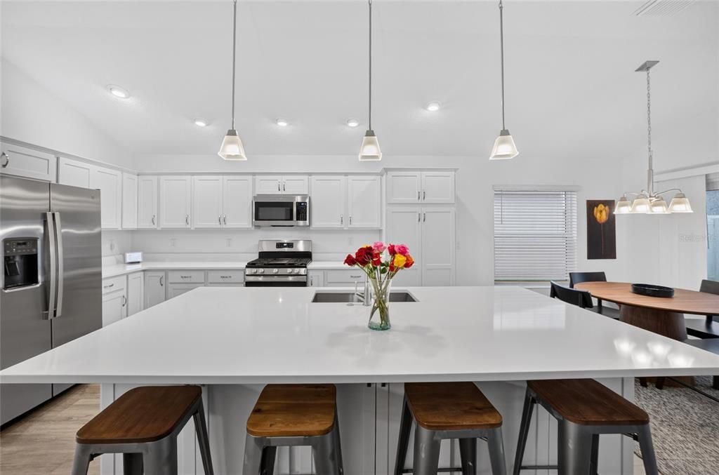 Active With Contract: $499,900 (3 beds, 2 baths, 1953 Square Feet)