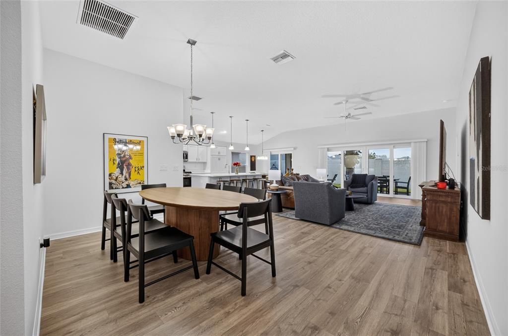 Active With Contract: $499,900 (3 beds, 2 baths, 1953 Square Feet)
