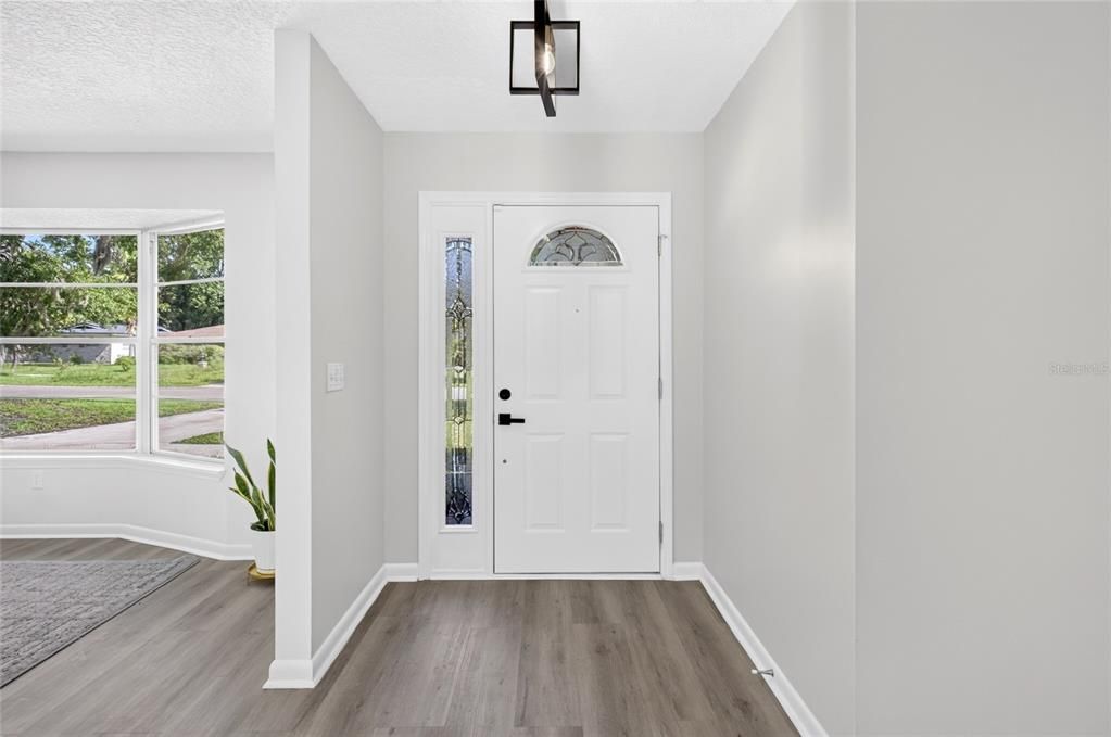 For Sale: $290,000 (3 beds, 2 baths, 1459 Square Feet)