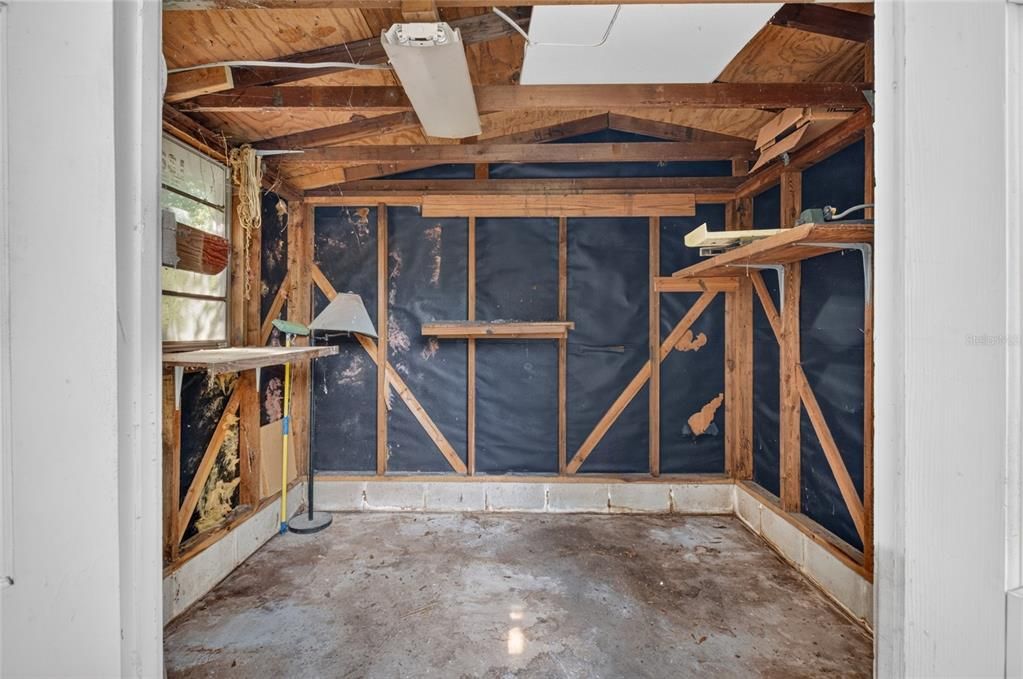 For Sale: $290,000 (3 beds, 2 baths, 1459 Square Feet)