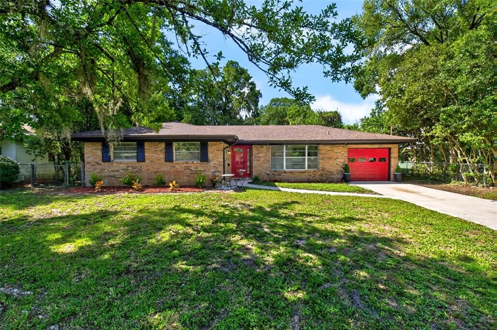 For Sale: $290,000 (3 beds, 2 baths, 1459 Square Feet)
