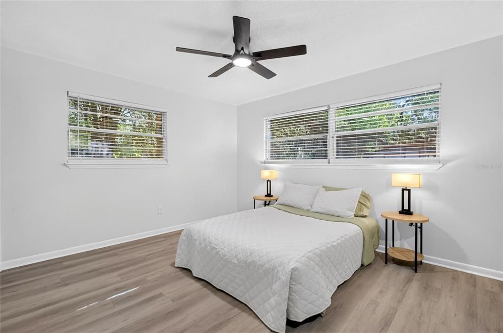 For Sale: $290,000 (3 beds, 2 baths, 1459 Square Feet)
