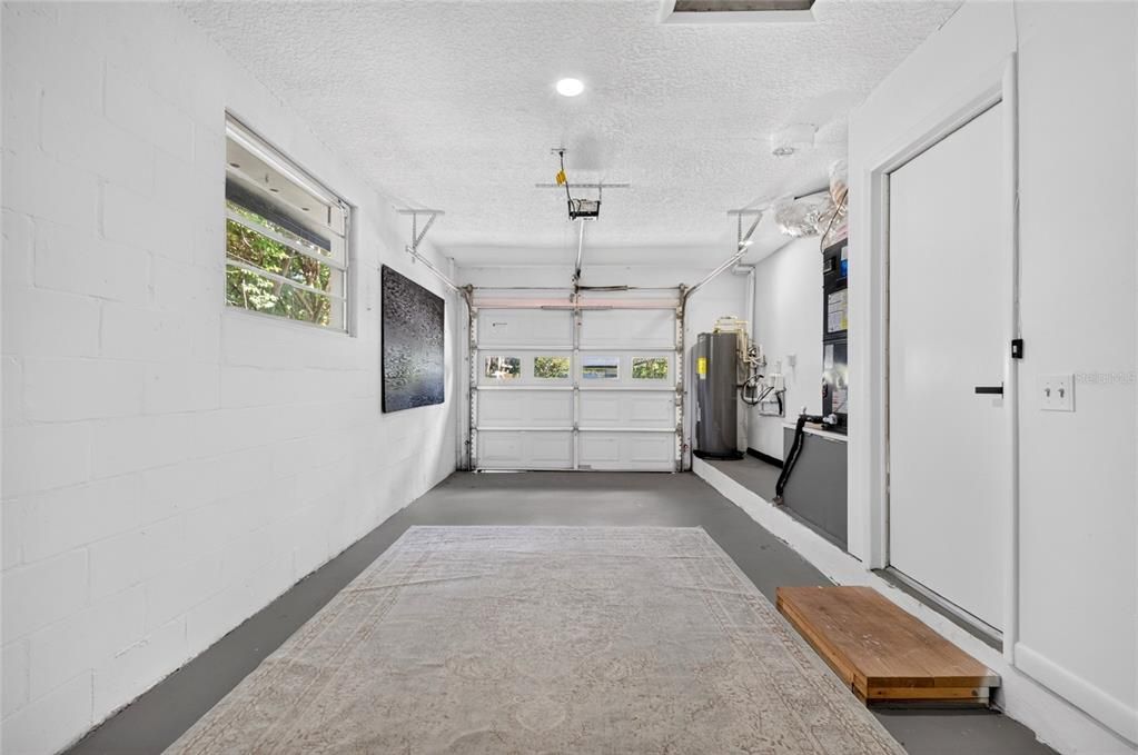 For Sale: $290,000 (3 beds, 2 baths, 1459 Square Feet)