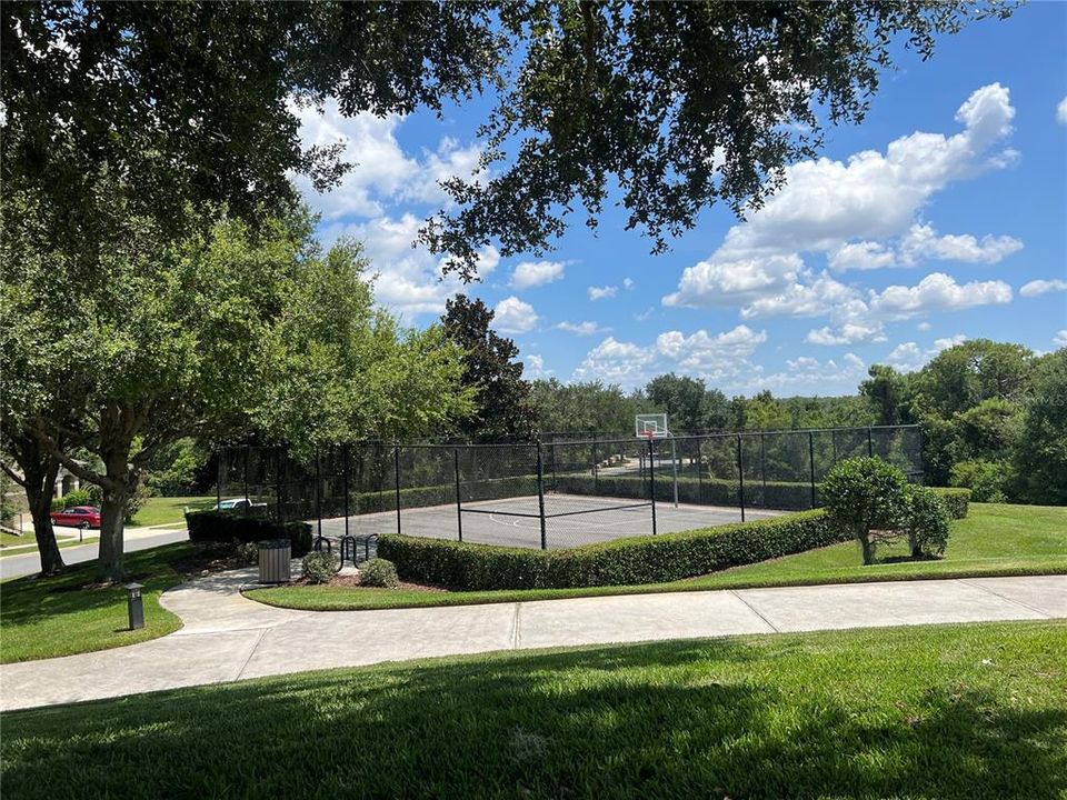 For Sale: $549,000 (4 beds, 3 baths, 2356 Square Feet)