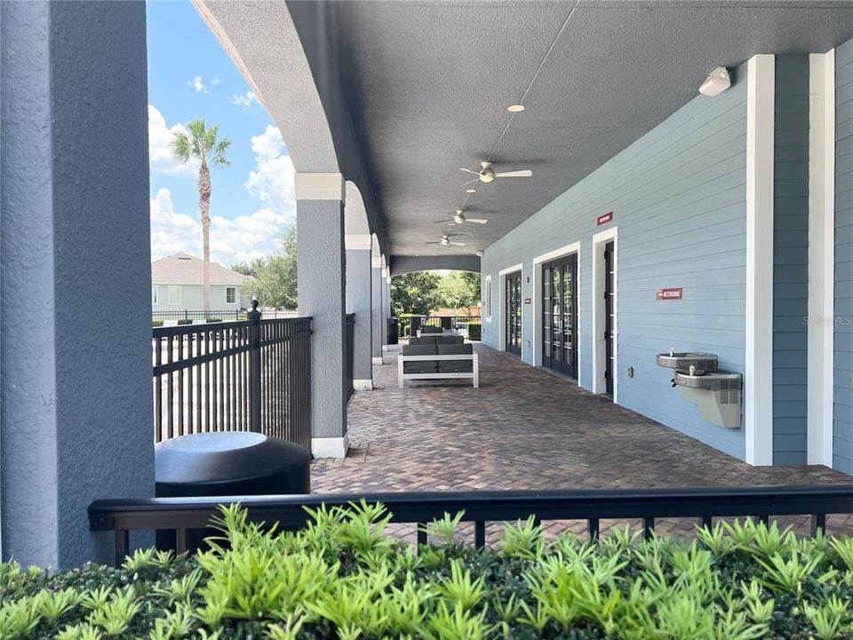 For Sale: $549,000 (4 beds, 3 baths, 2356 Square Feet)