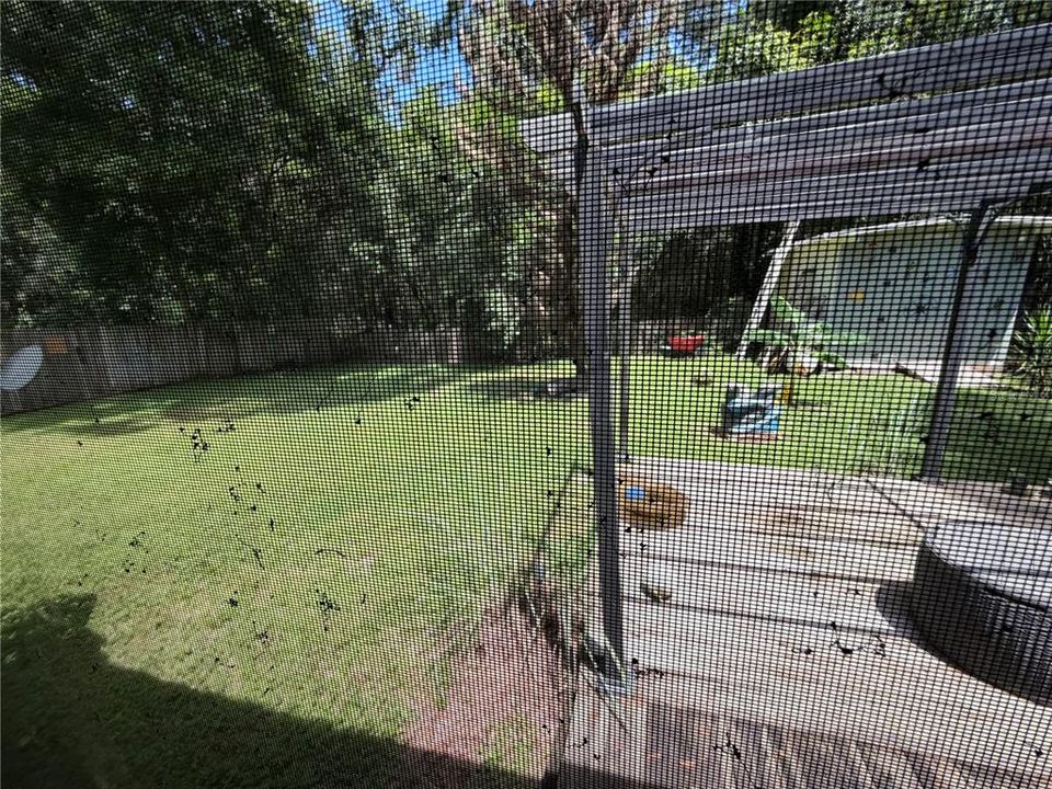 For Sale: $133,000 (3 beds, 1 baths, 1312 Square Feet)