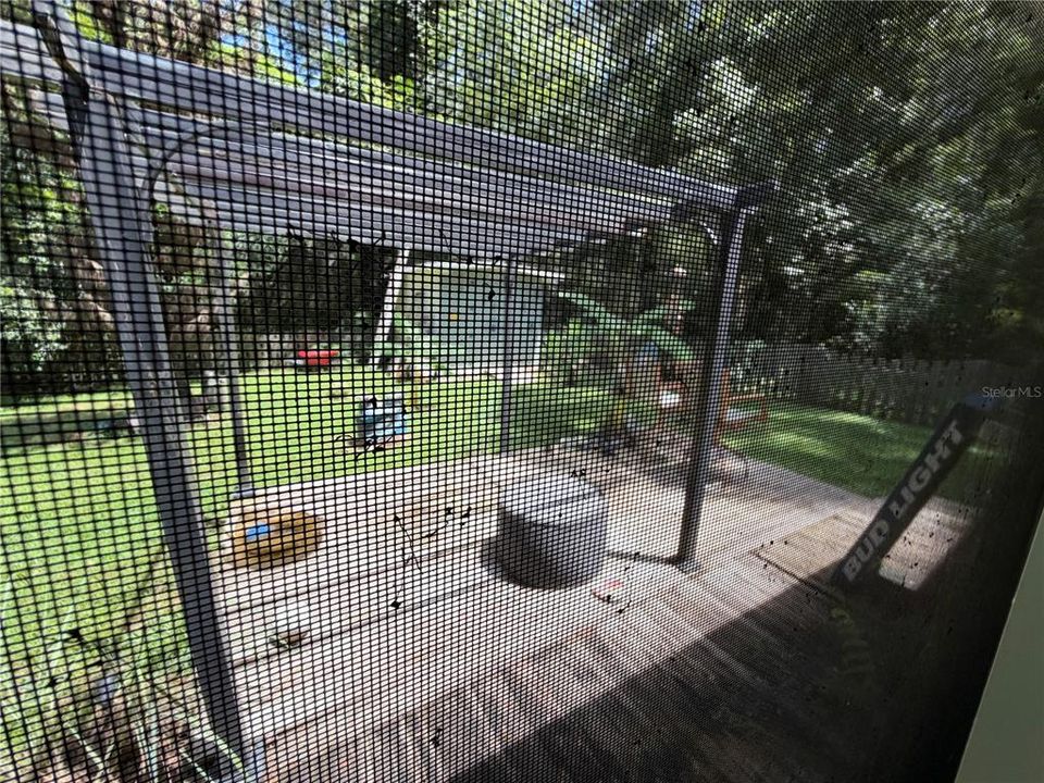 For Sale: $133,000 (3 beds, 1 baths, 1312 Square Feet)