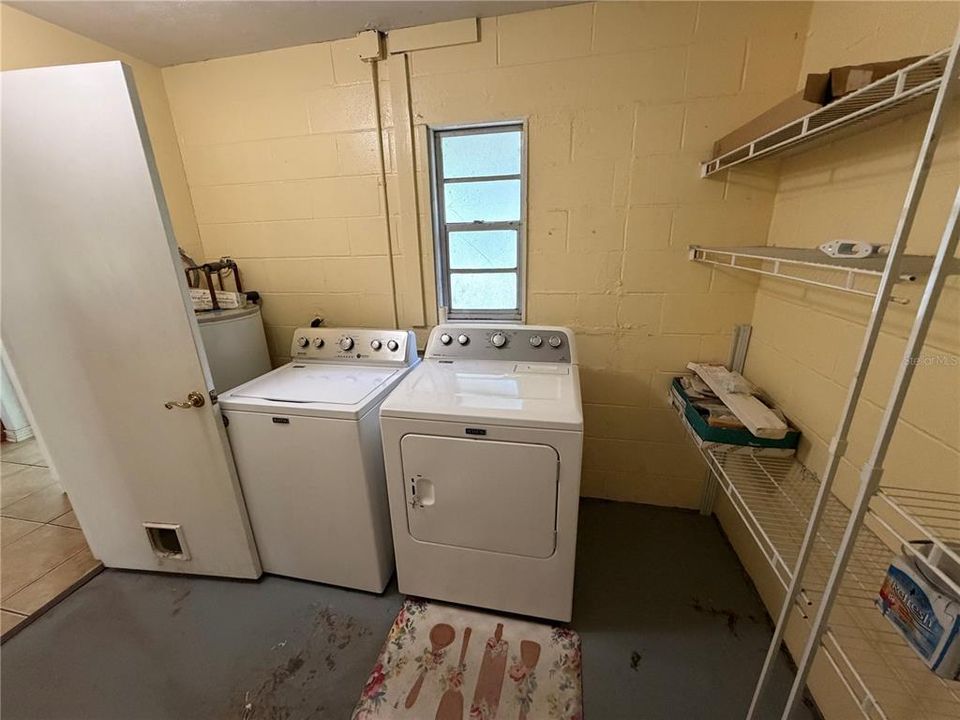 For Sale: $133,000 (3 beds, 1 baths, 1312 Square Feet)