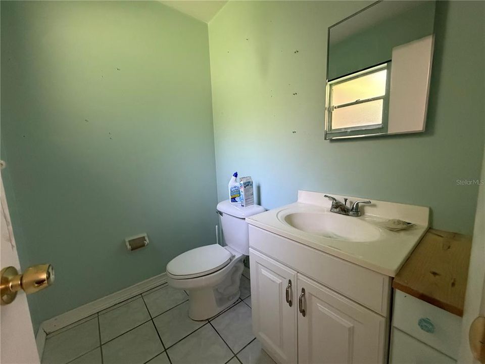 For Sale: $133,000 (3 beds, 1 baths, 1312 Square Feet)