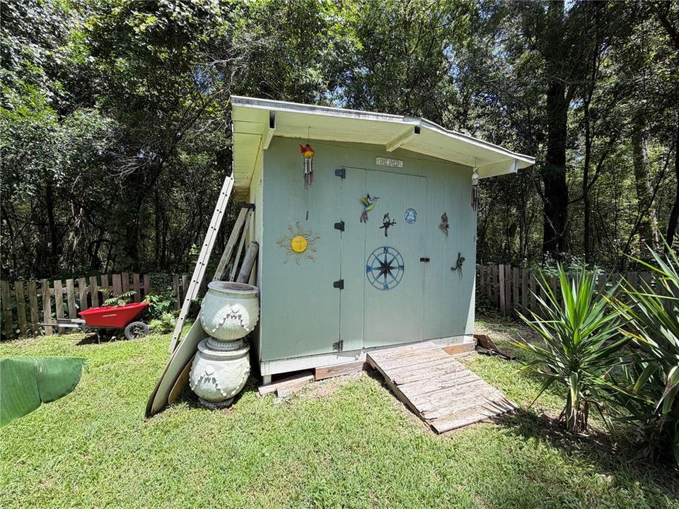 For Sale: $133,000 (3 beds, 1 baths, 1312 Square Feet)
