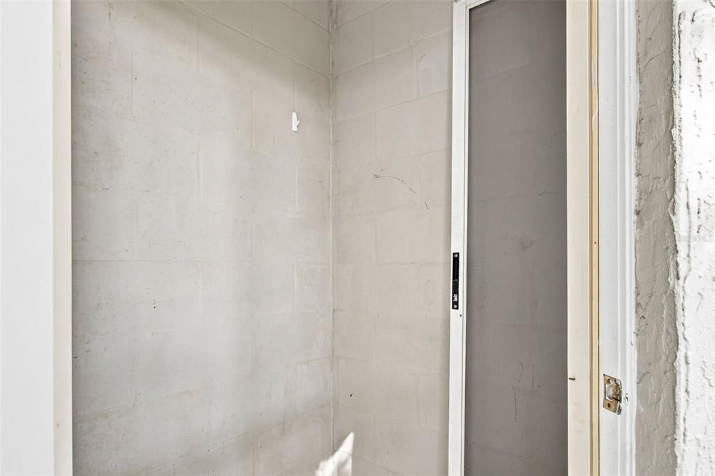 На продажу: $175,000 (1 спален, 1 ванн, 797 Квадратных фут)