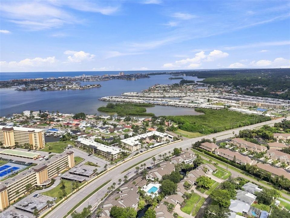 На продажу: $175,000 (1 спален, 1 ванн, 797 Квадратных фут)