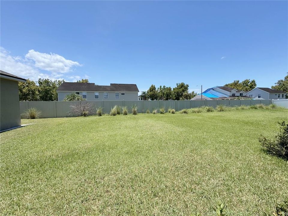В аренду: $2,800 (4 спален, 2 ванн, 1860 Квадратных фут)