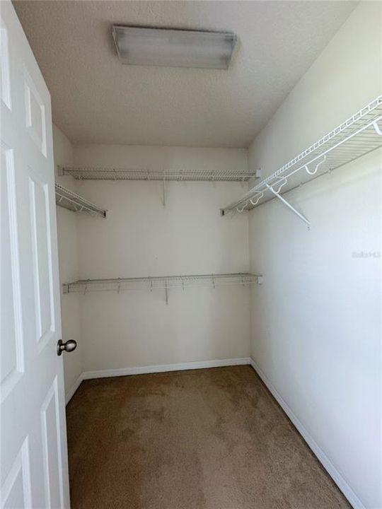 В аренду: $2,800 (4 спален, 2 ванн, 1860 Квадратных фут)