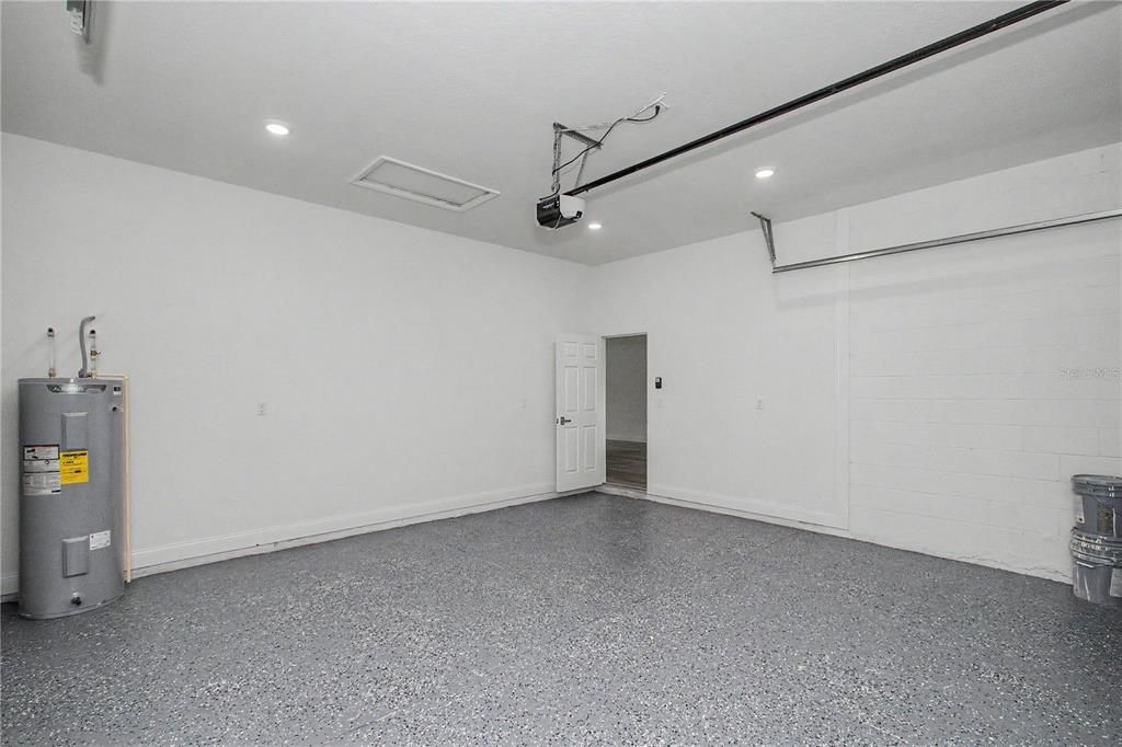 For Sale: $304,900 (4 beds, 2 baths, 1859 Square Feet)