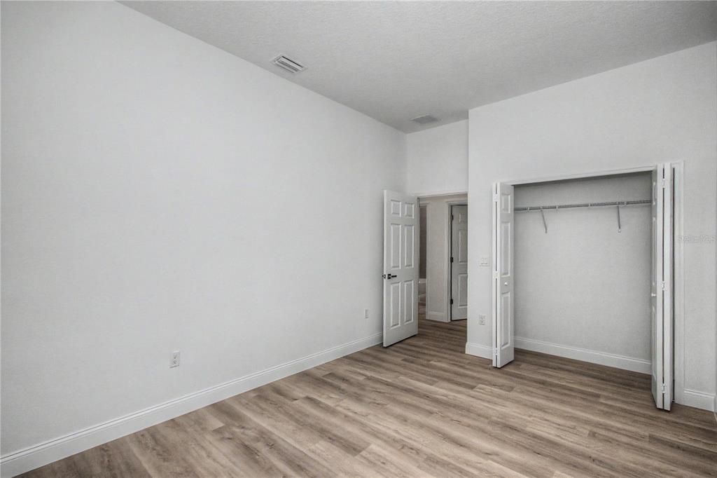 For Sale: $304,900 (4 beds, 2 baths, 1859 Square Feet)