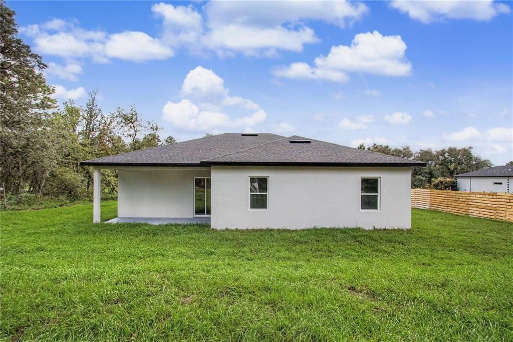 For Sale: $304,900 (4 beds, 2 baths, 1859 Square Feet)