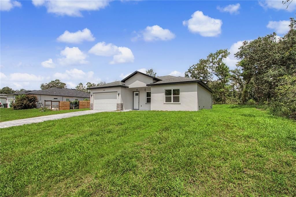 For Sale: $304,900 (4 beds, 2 baths, 1859 Square Feet)