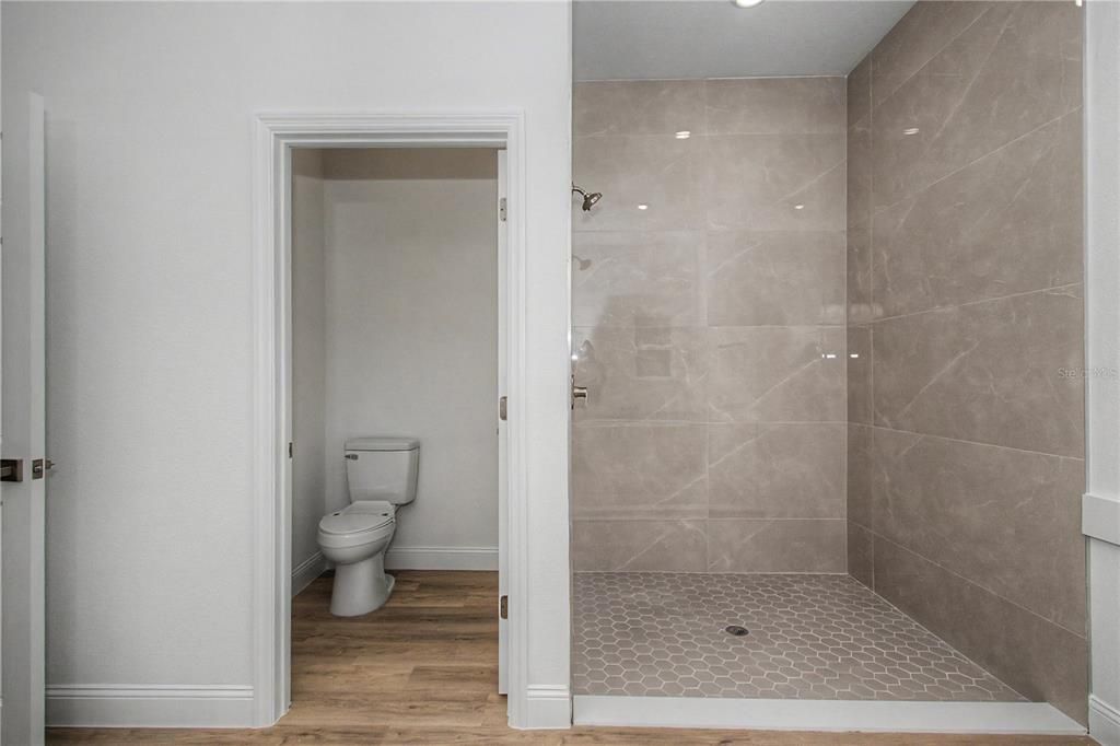 For Sale: $304,900 (4 beds, 2 baths, 1859 Square Feet)