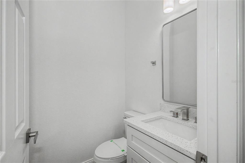 For Sale: $304,900 (4 beds, 2 baths, 1859 Square Feet)