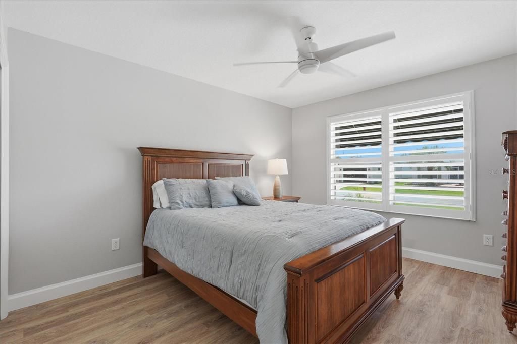 Active With Contract: $545,000 (3 beds, 2 baths, 1572 Square Feet)