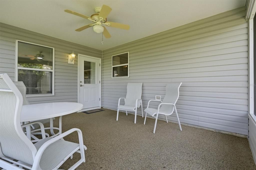 Active With Contract: $545,000 (3 beds, 2 baths, 1572 Square Feet)