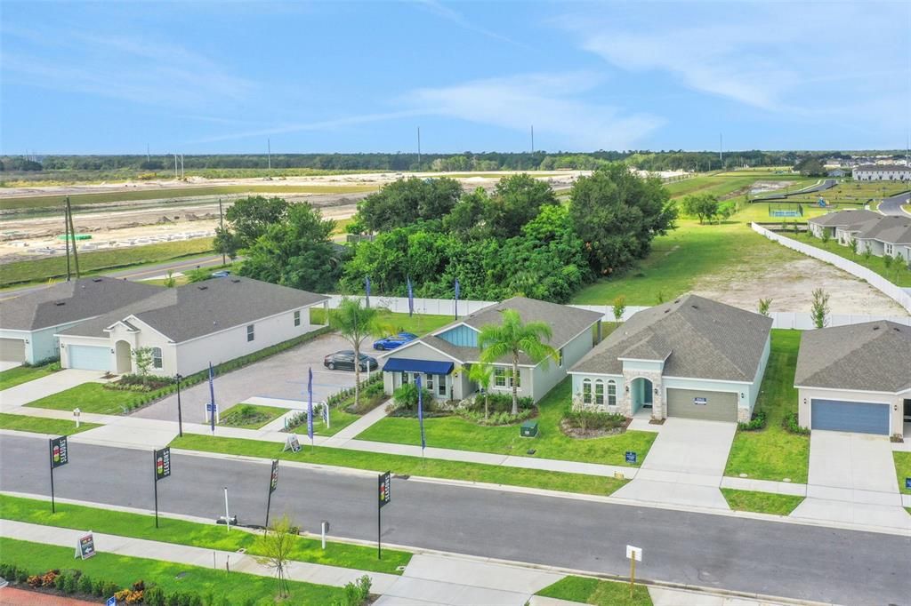 En Venta: $359,990 (4 camas, 3 baños, 2110 Pies cuadrados)