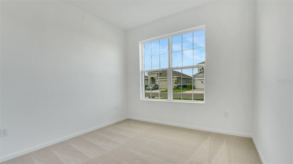 En Venta: $359,990 (4 camas, 3 baños, 2110 Pies cuadrados)