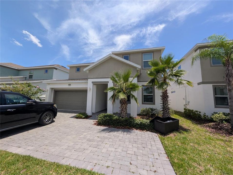 For Sale: $724,900 (6 beds, 8 baths, 3805 Square Feet)