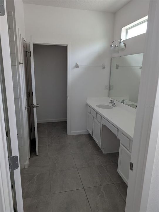 For Sale: $724,900 (6 beds, 8 baths, 3805 Square Feet)