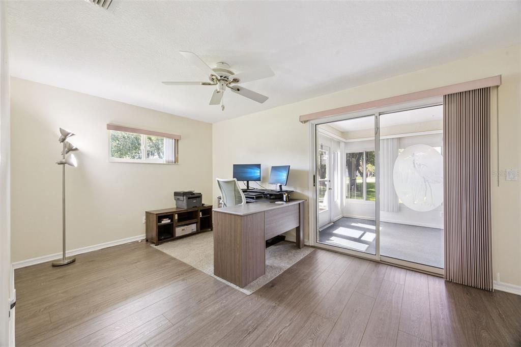 For Sale: $309,900 (3 beds, 2 baths, 1945 Square Feet)