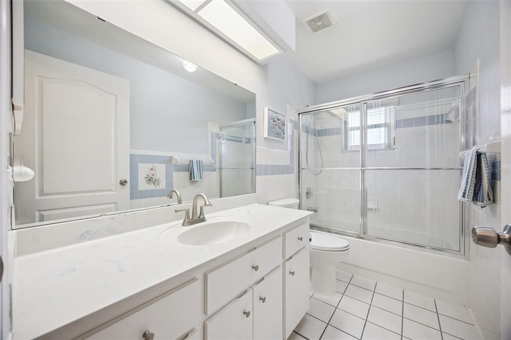 For Sale: $309,900 (3 beds, 2 baths, 1945 Square Feet)