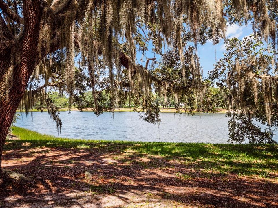 For Sale: $309,900 (3 beds, 2 baths, 1945 Square Feet)
