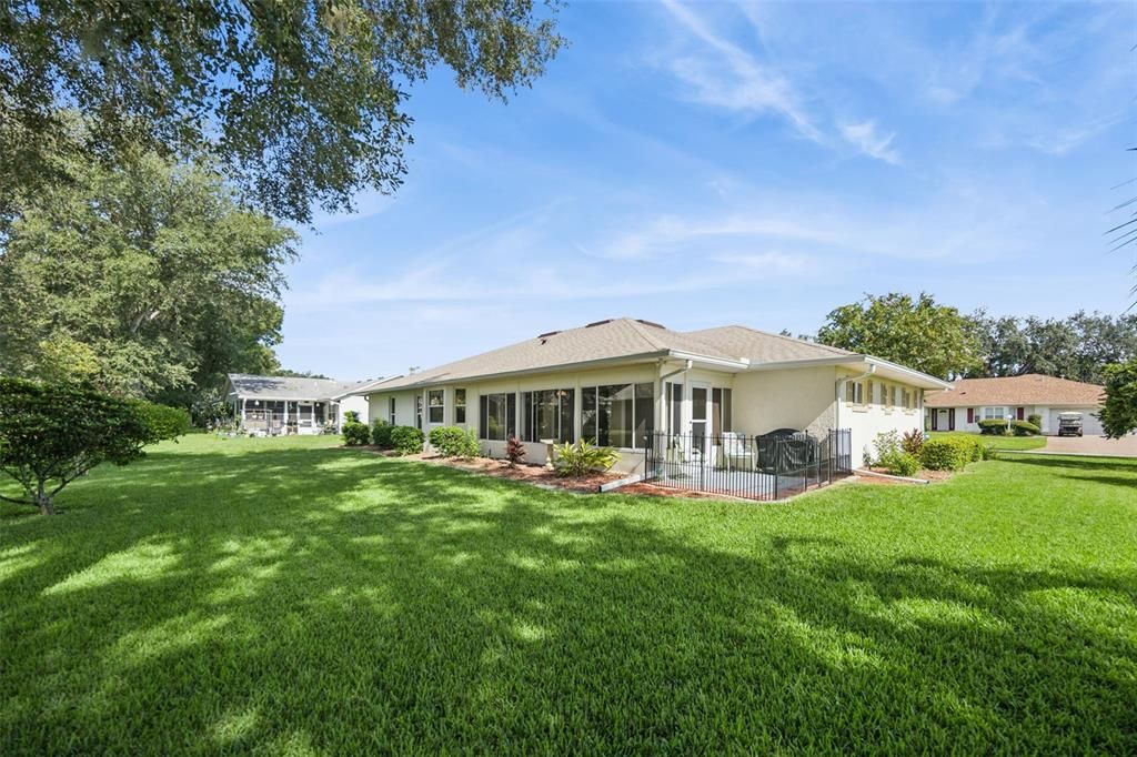 For Sale: $309,900 (3 beds, 2 baths, 1945 Square Feet)