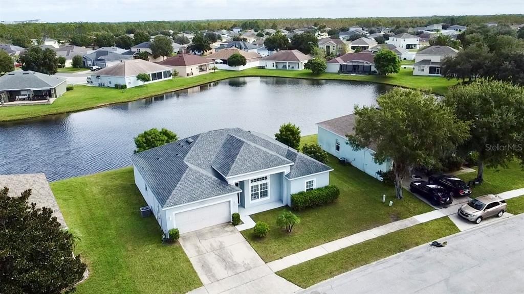For Sale: $379,900 (3 beds, 2 baths, 1596 Square Feet)