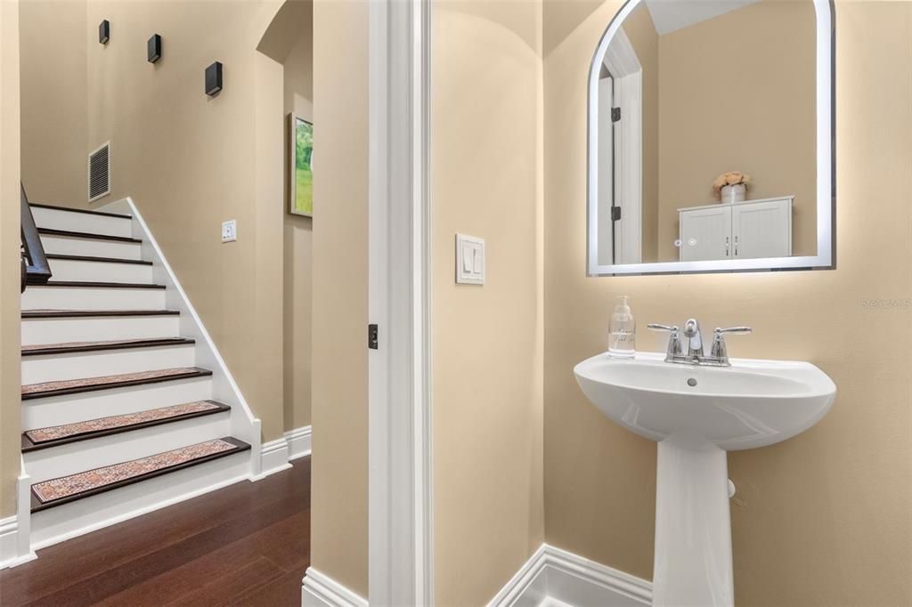 For Sale: $545,000 (4 beds, 3 baths, 2499 Square Feet)