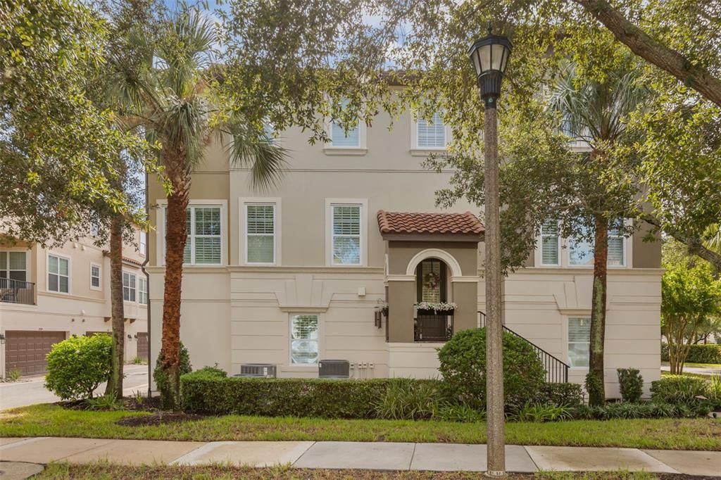 For Sale: $545,000 (4 beds, 3 baths, 2499 Square Feet)