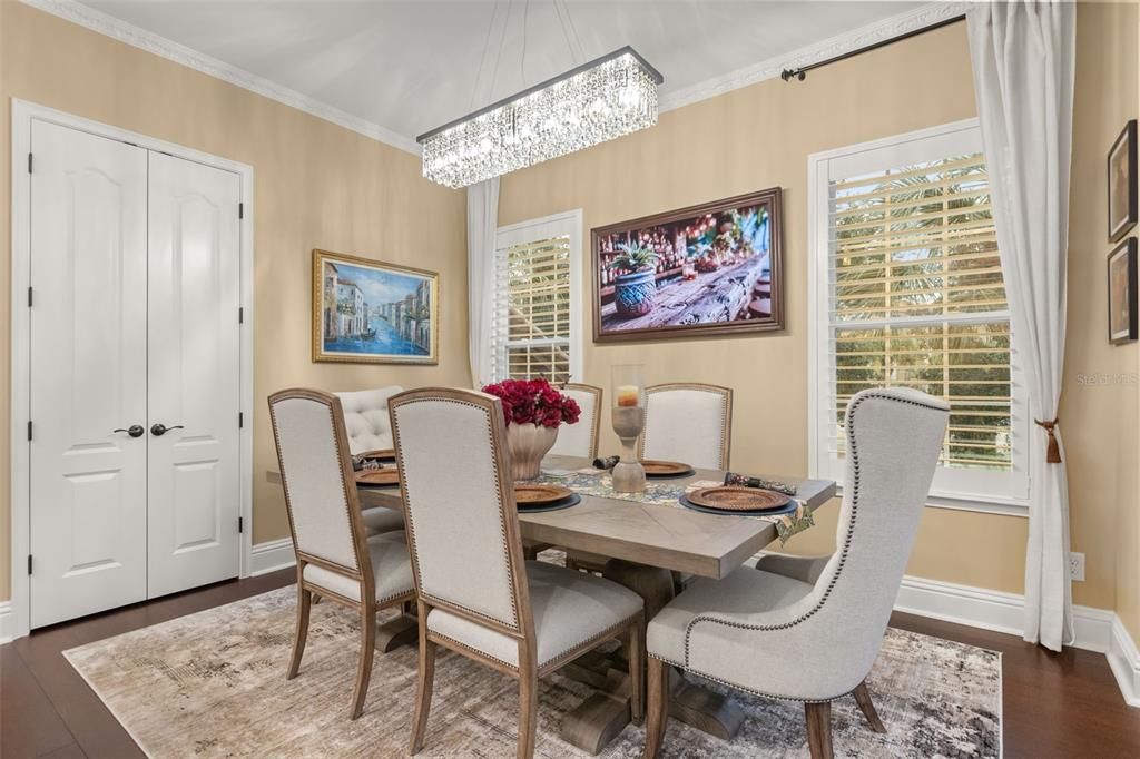 For Sale: $545,000 (4 beds, 3 baths, 2499 Square Feet)