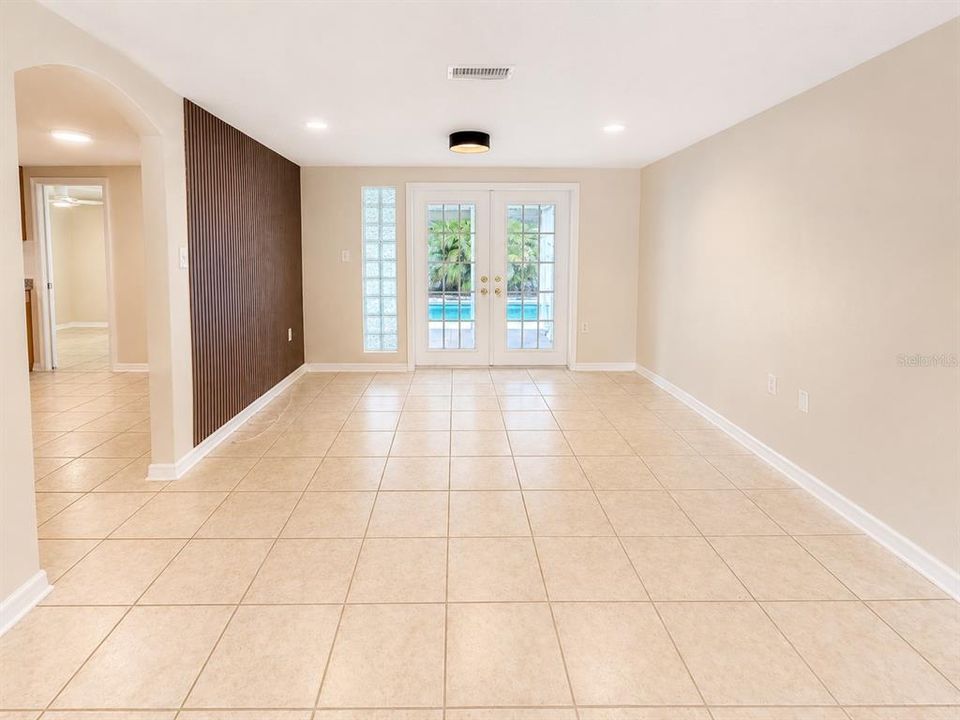 En Venta: $275,900 (3 camas, 2 baños, 1442 Pies cuadrados)