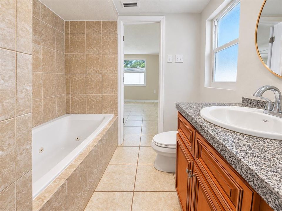 En Venta: $275,900 (3 camas, 2 baños, 1442 Pies cuadrados)