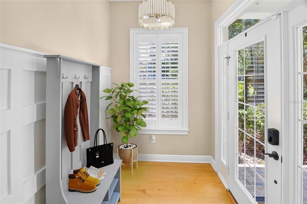 For Sale: $679,000 (4 beds, 3 baths, 2592 Square Feet)